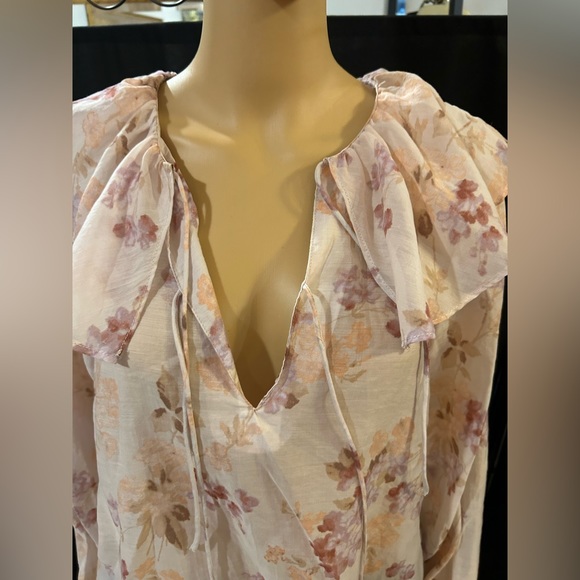 H&M floral blouse sz L. - Picture 3 of 10